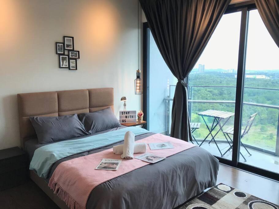 Apartment 1314 Almas Forever 100mbps Netflix!! By Nusajaya (Iskandar Puteri)