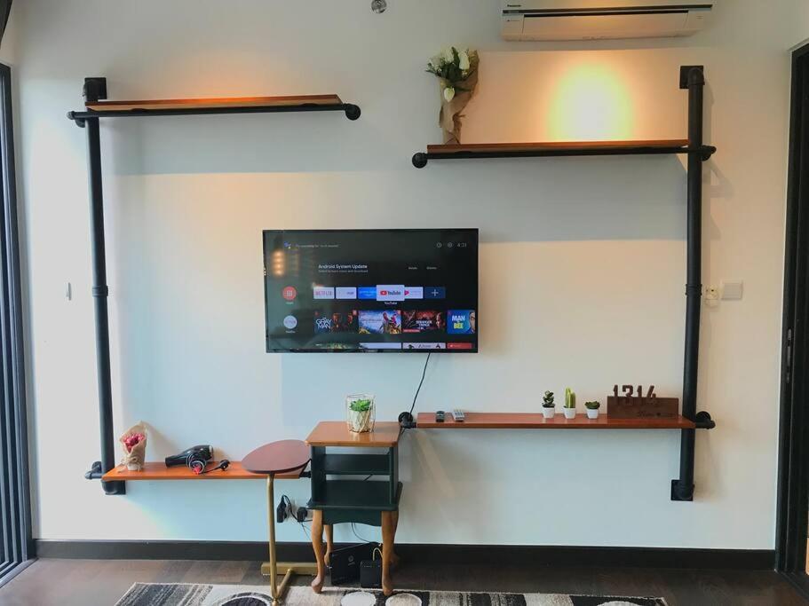 Apartment 1314 Almas Forever 100mbps Netflix!! By Nusajaya (Iskandar Puteri)
